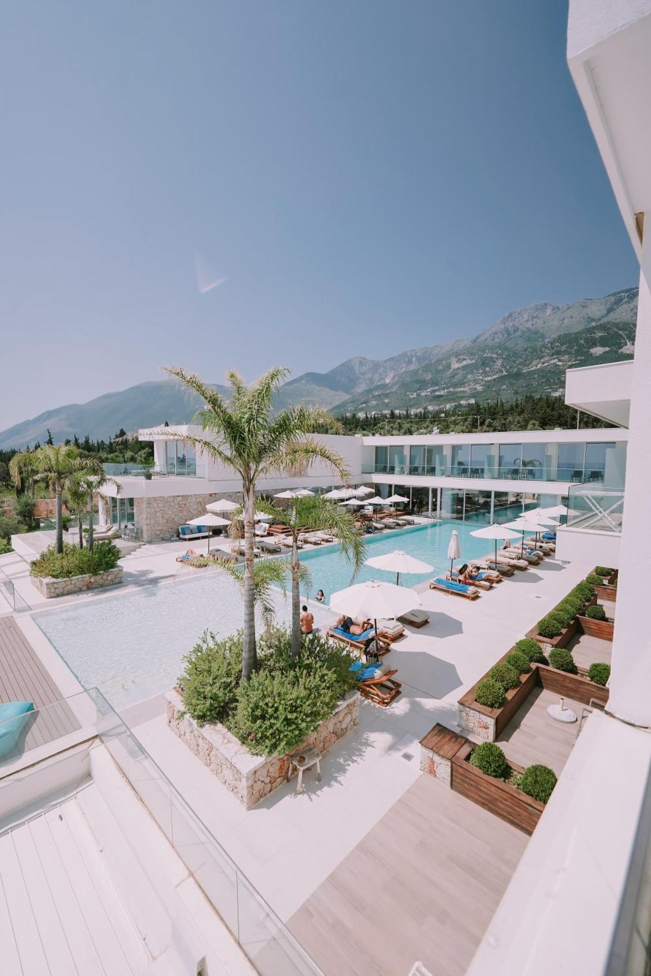 Empire Adults Only Hotel 4*